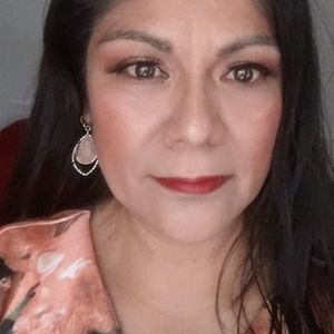 Meet your Posher, Francisca